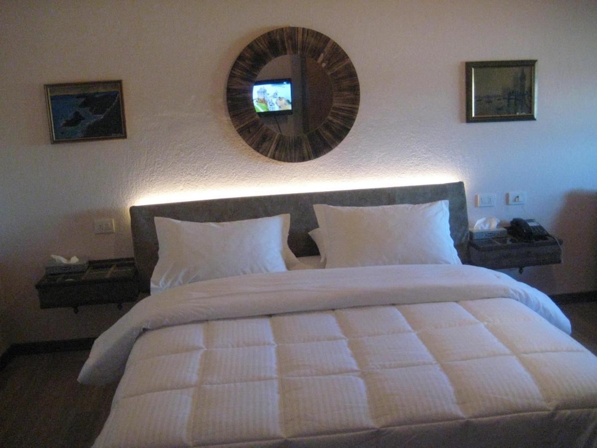 Hotel Drini 3*