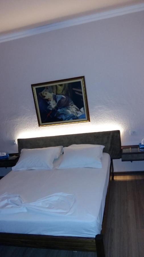 Hotel Drini 3*